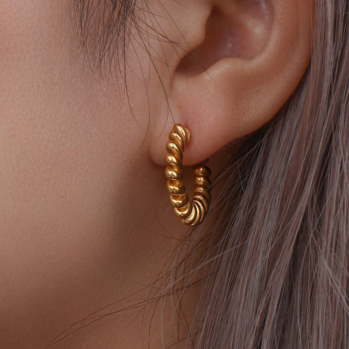 Twisted Spring Touch - 18KT Gold