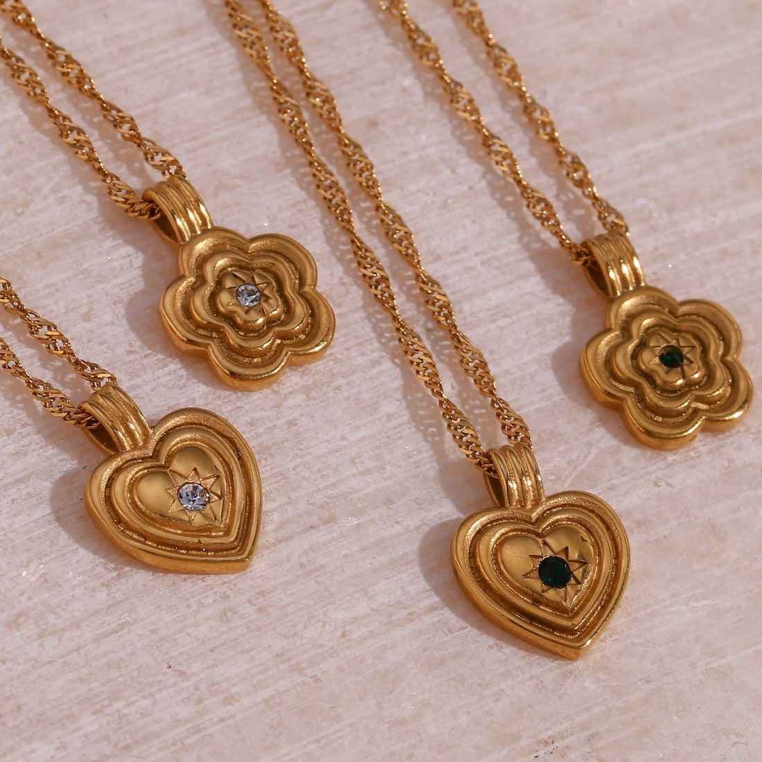 Fashion Concentric Flower Necklaces - 18KT Gold Plated