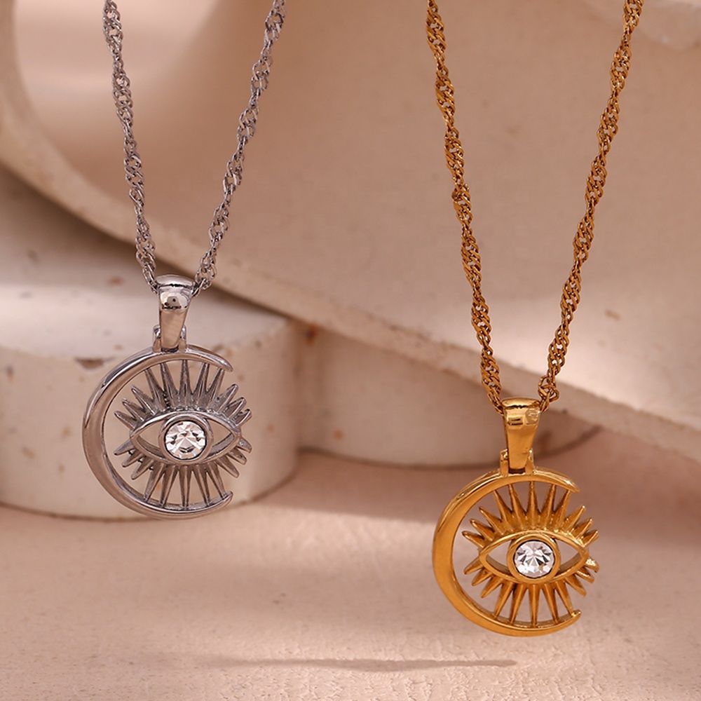 Fashion Evil Eye Hollow Necklace Set - 18k Gold Plated