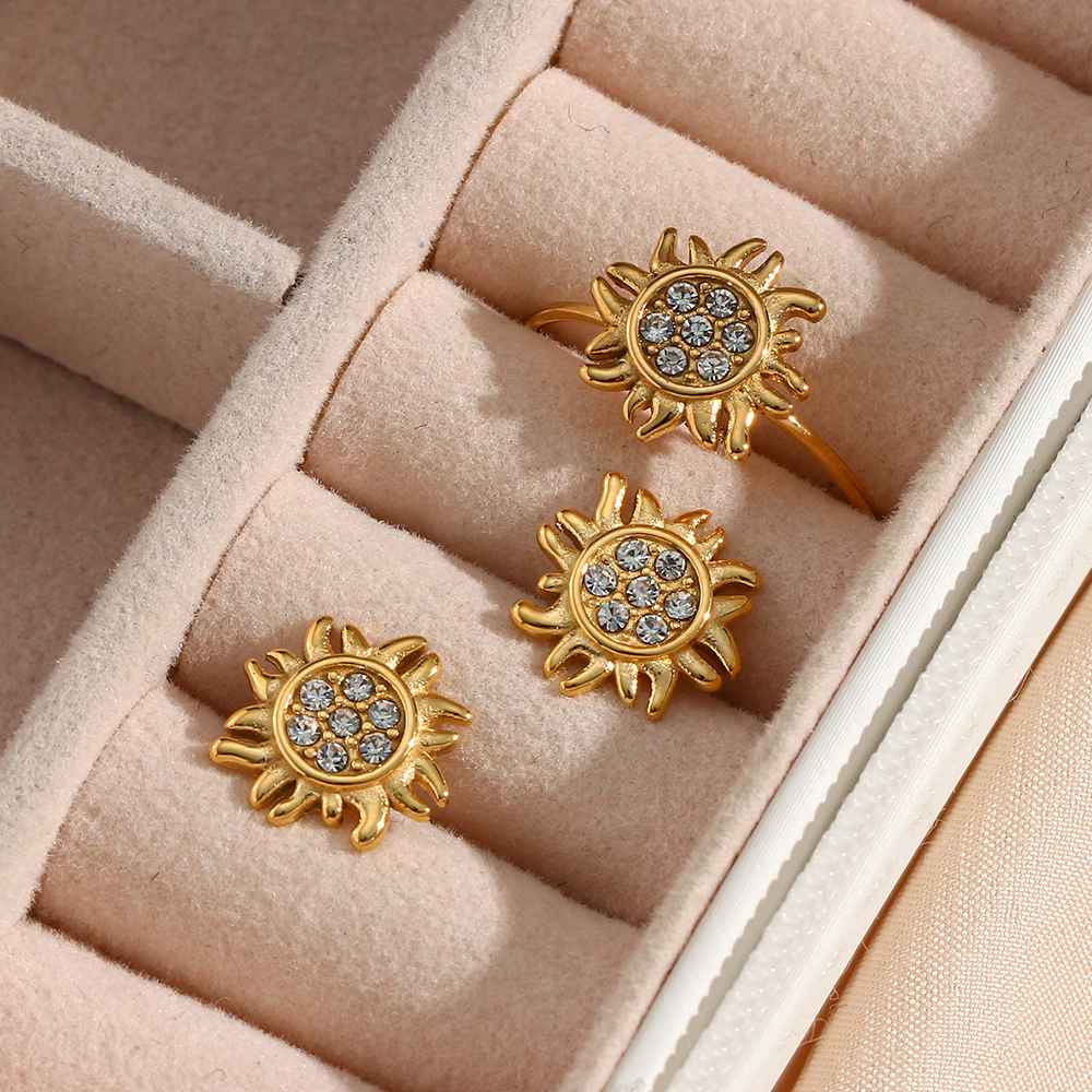 Sunflower Zircon Stud – 18KT Gold Plated