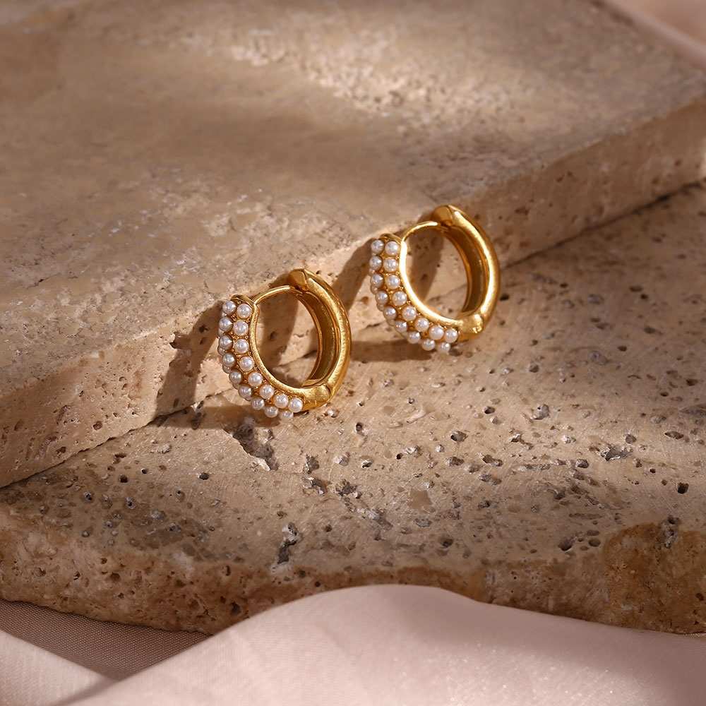 Pearl Huggies – 18KT Gold Plated