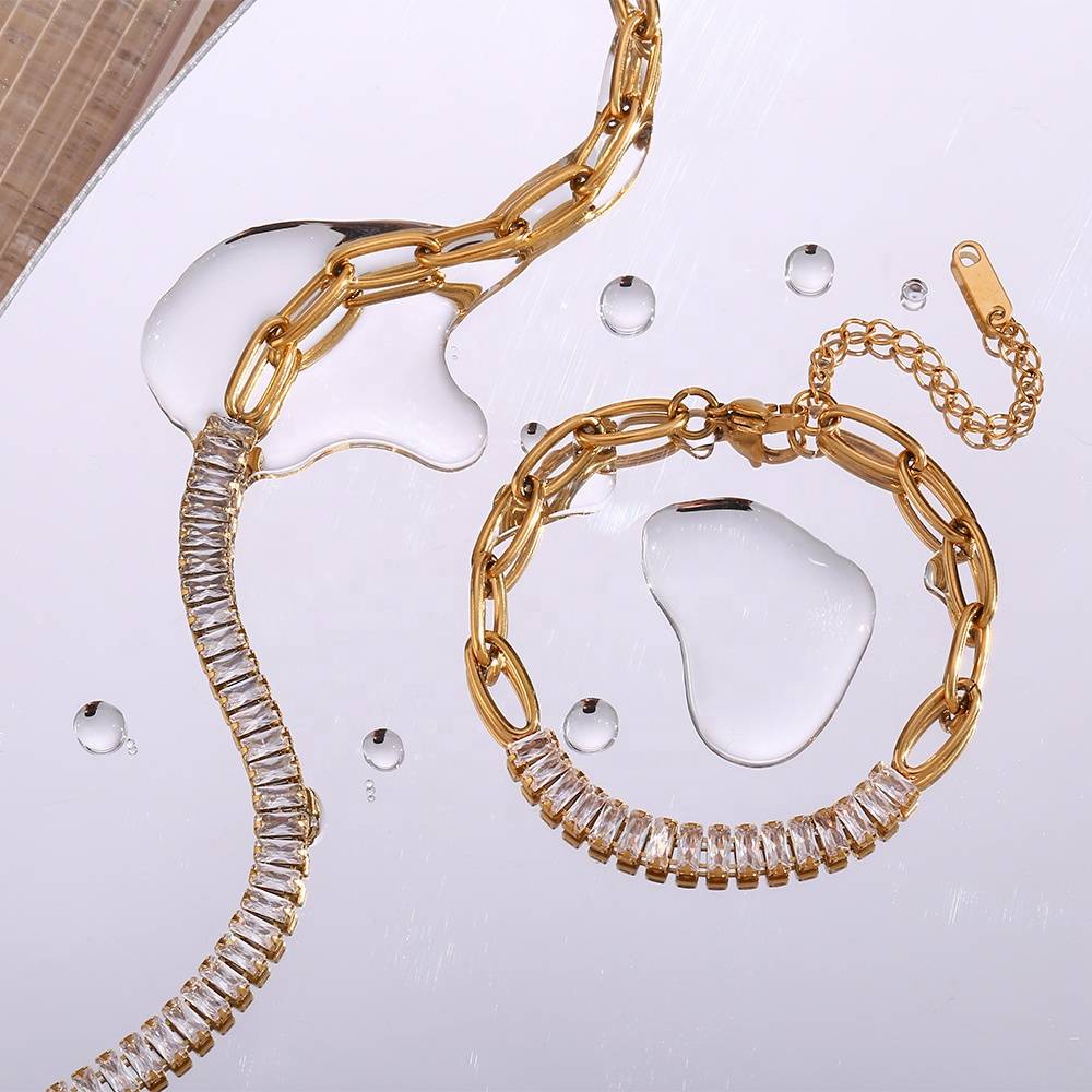 Trendy Cuban Chain Necklace Set - 18K Gold Plated