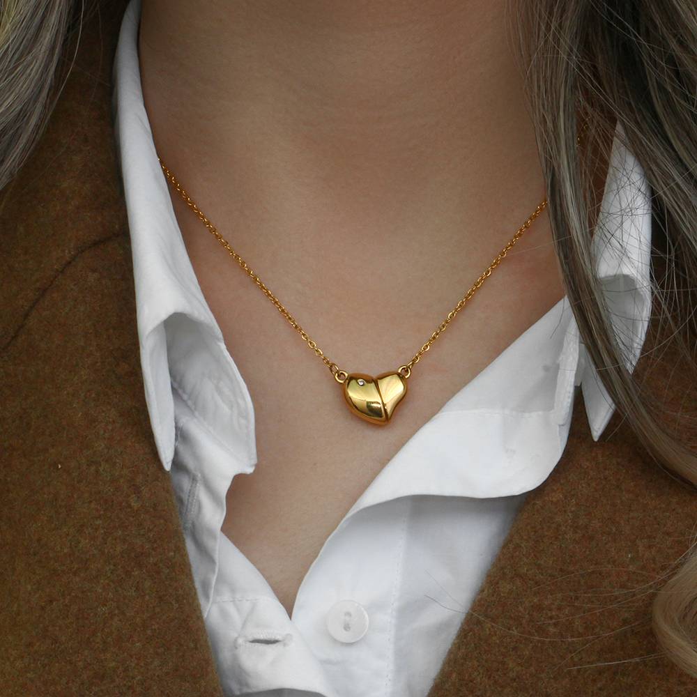 Zircon Magnetic Heart Pendant - 18KT Gold Plated Krystal Touch