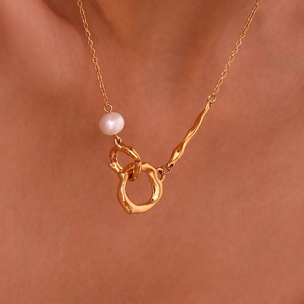Vintage Circle Pearl Necklace - 18KT Gold Plated Krystal Touch