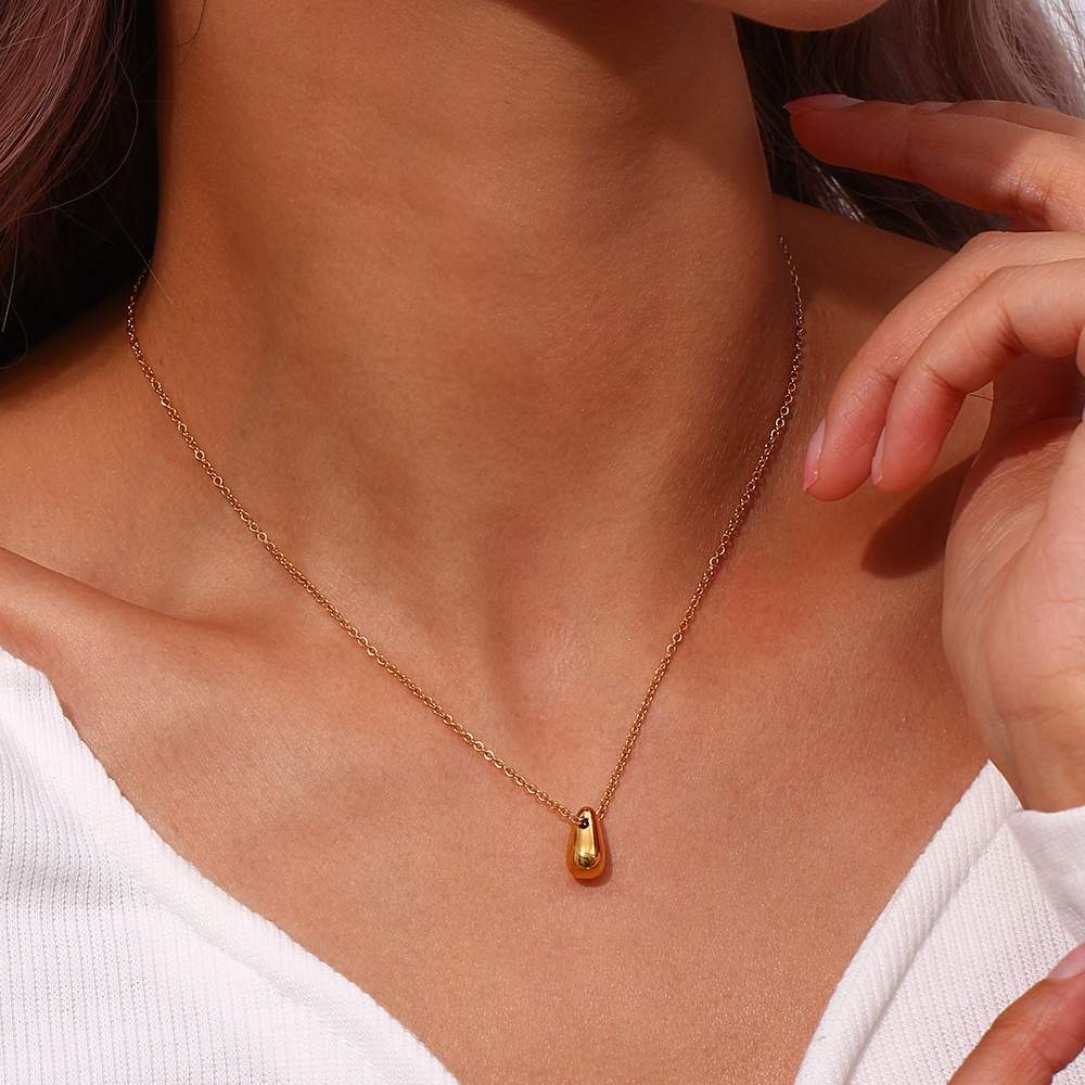 Glossy Water drop Necklace – 18KT Gold Plated Krystal Touch