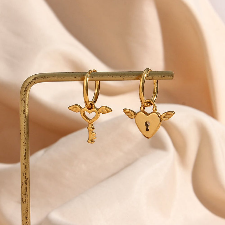Lock and Key Heart Necklace – 18KT Gold Plated