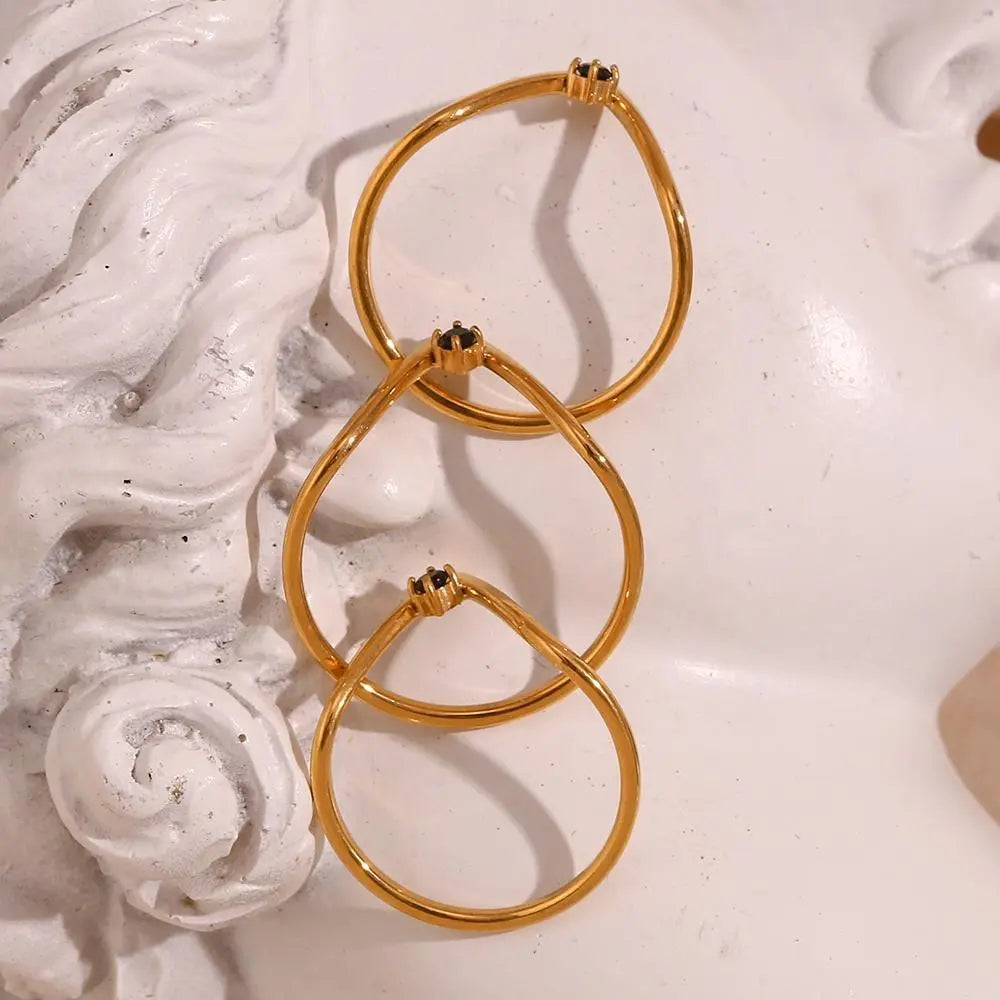 Regal Vanki Ring – 18KT Gold Plated - Krystal Touch