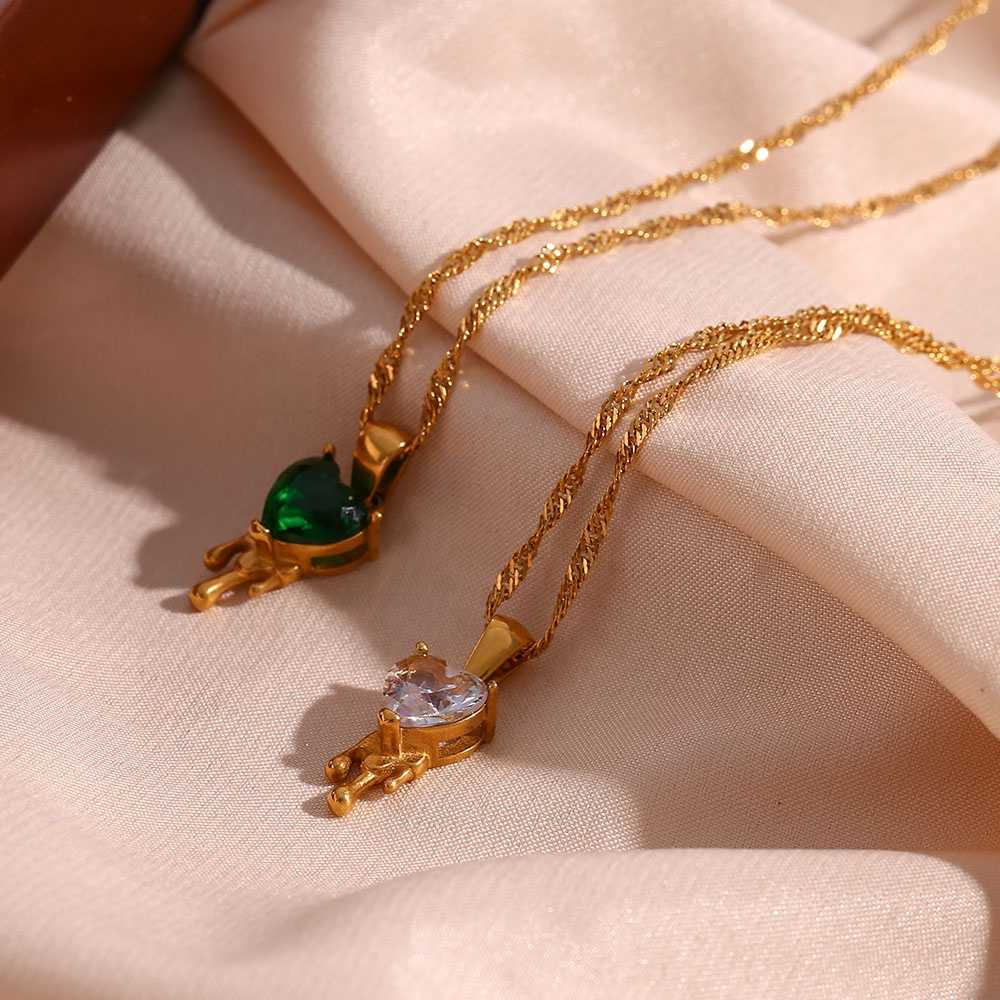 Green Onyx Melting Heart Necklace - 18KT Gold Plated Krystal Touch