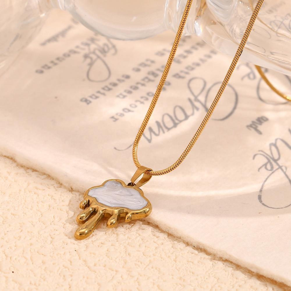 Mother of Pearl Cloud Necklace – 18KT Gold Plated Krystal Touch