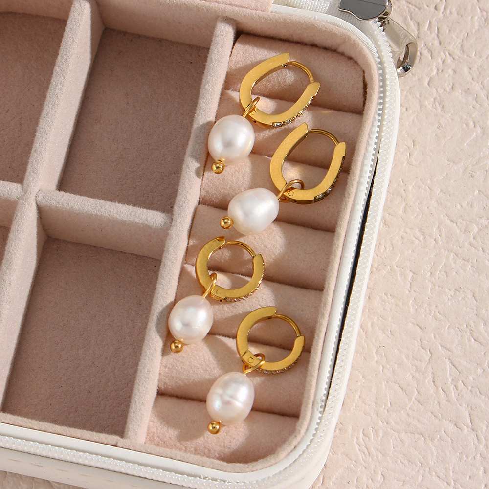 Tiny Pearl Drop - Vintage Touch - 18KT Gold plated Krystal Touch