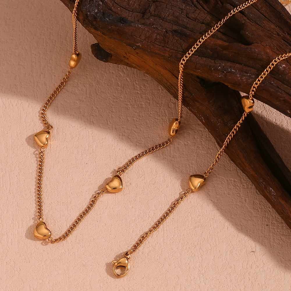 Dainty Heart Charm Necklace - 18k Gold Plated