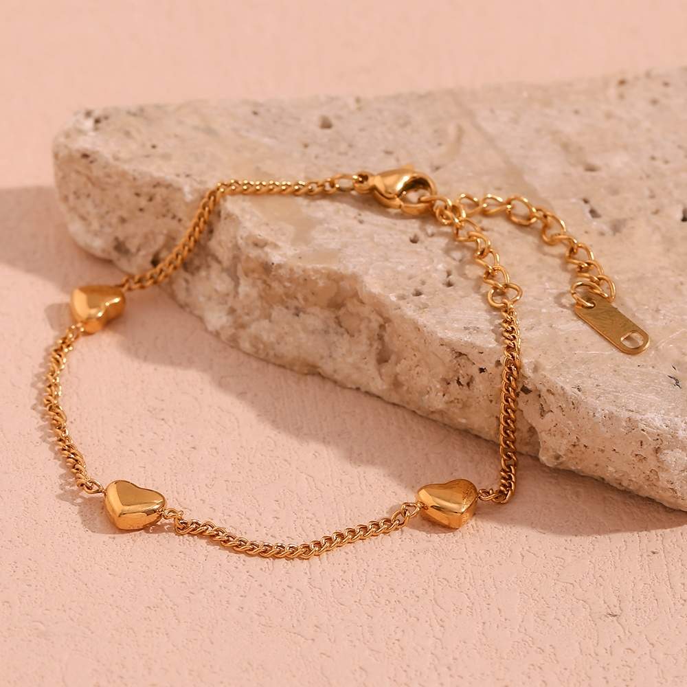 Dainty Heart Charm Necklace - 18k Gold Plated