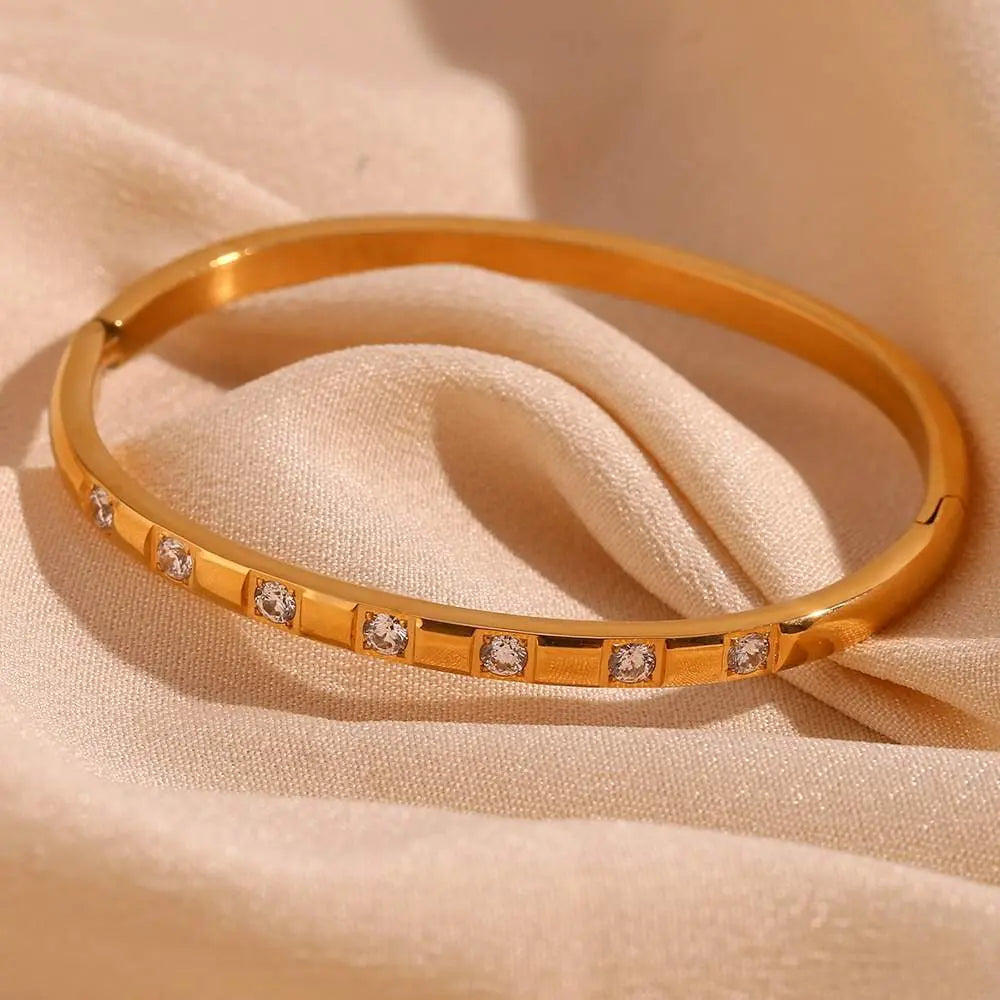 Zircon Clasp Bangle - 18KT Gold Plated - Krystal Touch