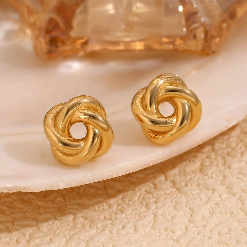 Ball of Wool Stud – 18KT Gold Plated - Krystal Touch