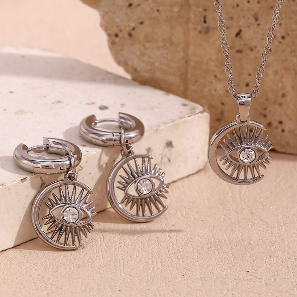 Fashion Evil Eye Hollow Necklace Set - 18k Gold Plated