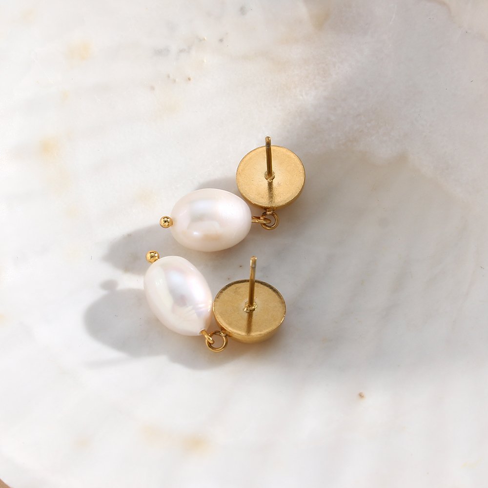 Minimalist Fresh Water Pearl Drop Earring - 18k Gold Plated