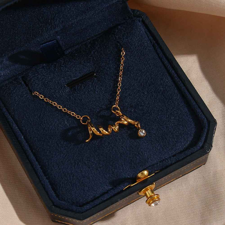 Minimalist Heartbeat Zircon Necklace - 18 KT Gold Plated