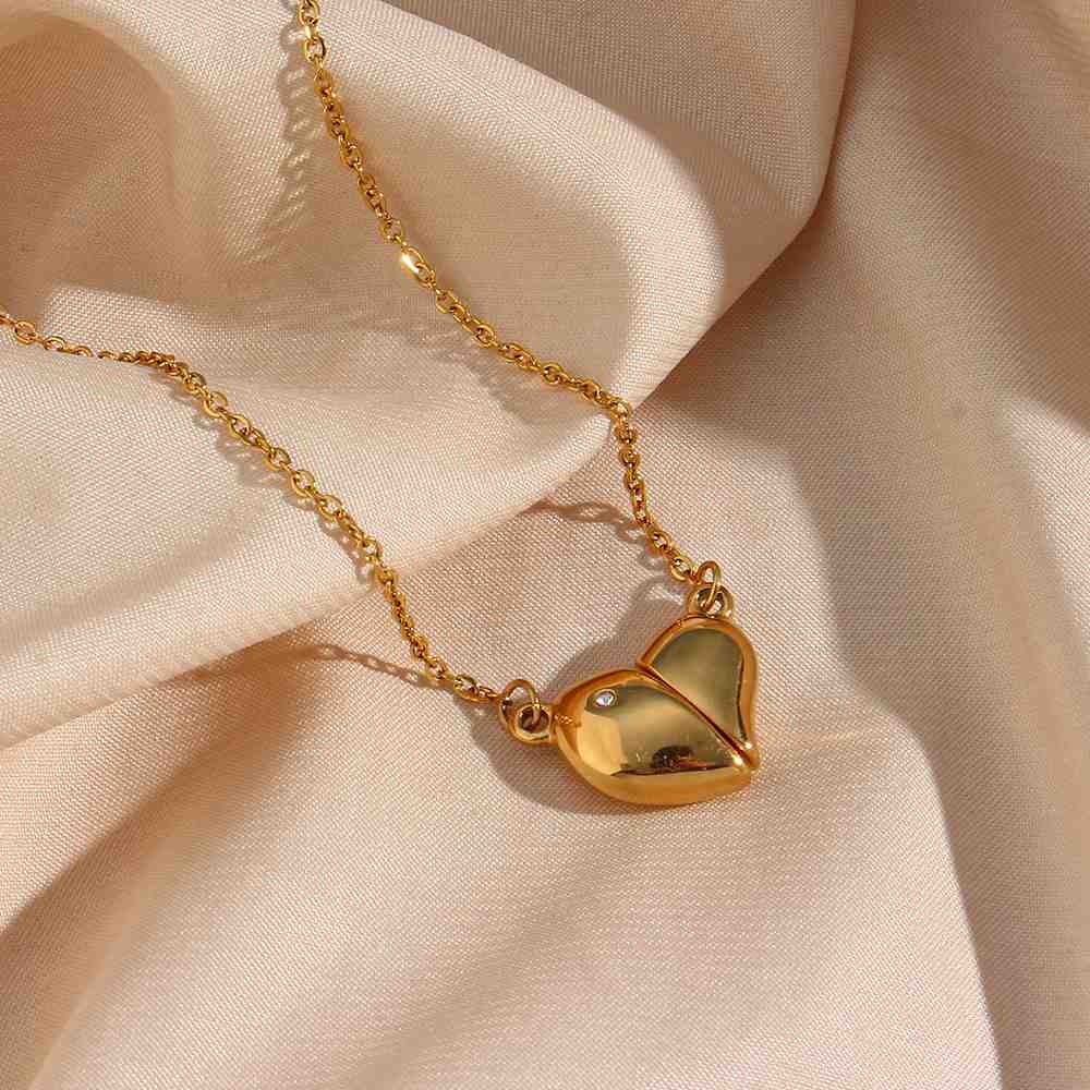 Zircon Magnetic Heart Pendant - 18KT Gold Plated Krystal Touch