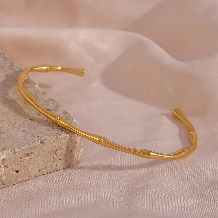 Bamboo Shape clasp - 18KT Gold Plated
