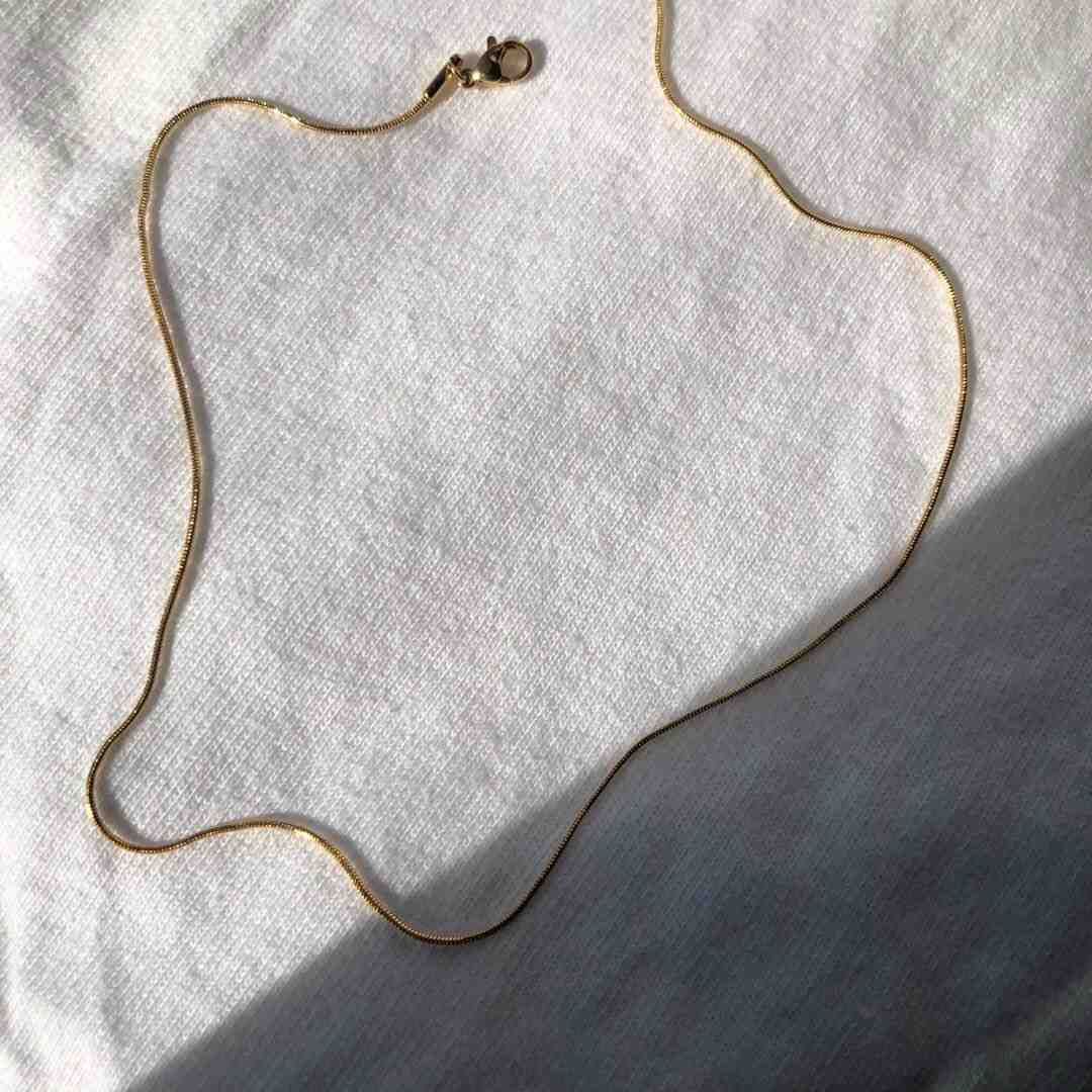 Thin Snake Chain Necklace – 18KT Gold Plated Krystal Touch
