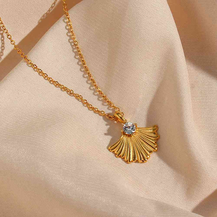 Stylish Leaf Shape Zircon Pendant Necklace - 18k Gold Plated