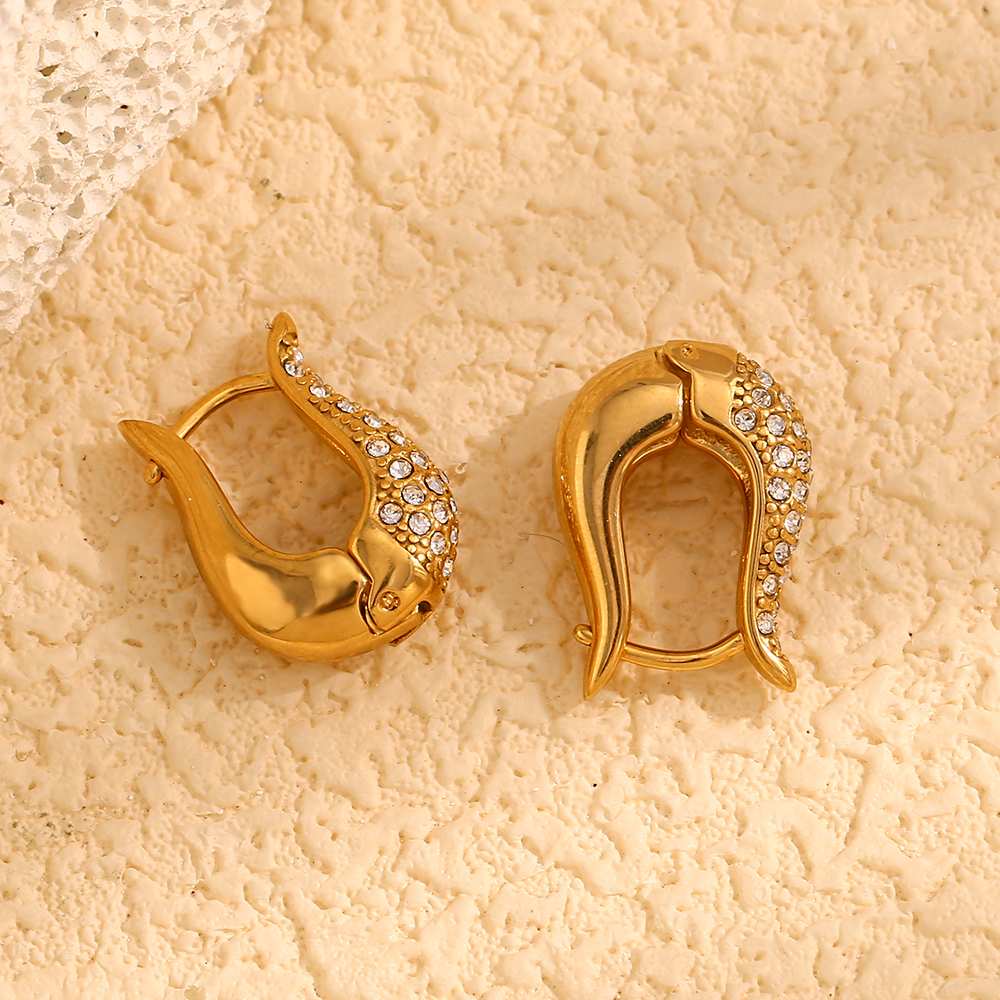 Lucky Horseshoe Hoop – 18KT Gold Plated Krystal Touch