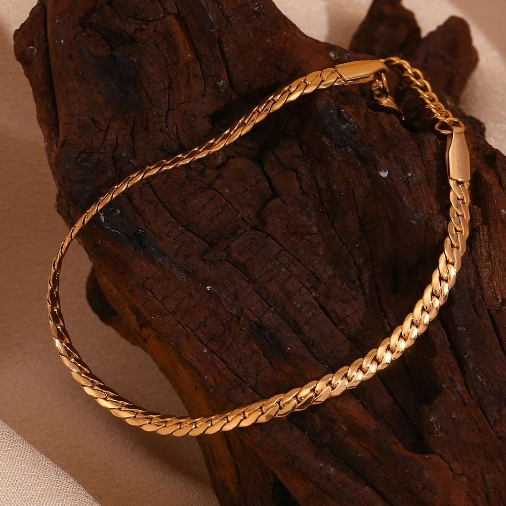 NK Chain Bracelet – 18KT Gold Plated Krystal Touch