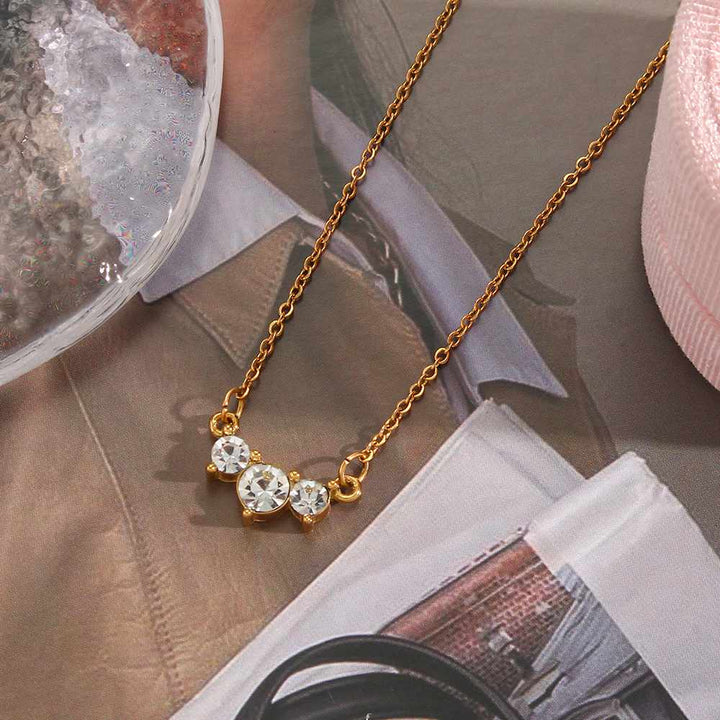 Exquisite Flower Petal Zircon Pendant Necklace - 18k Gold Plated