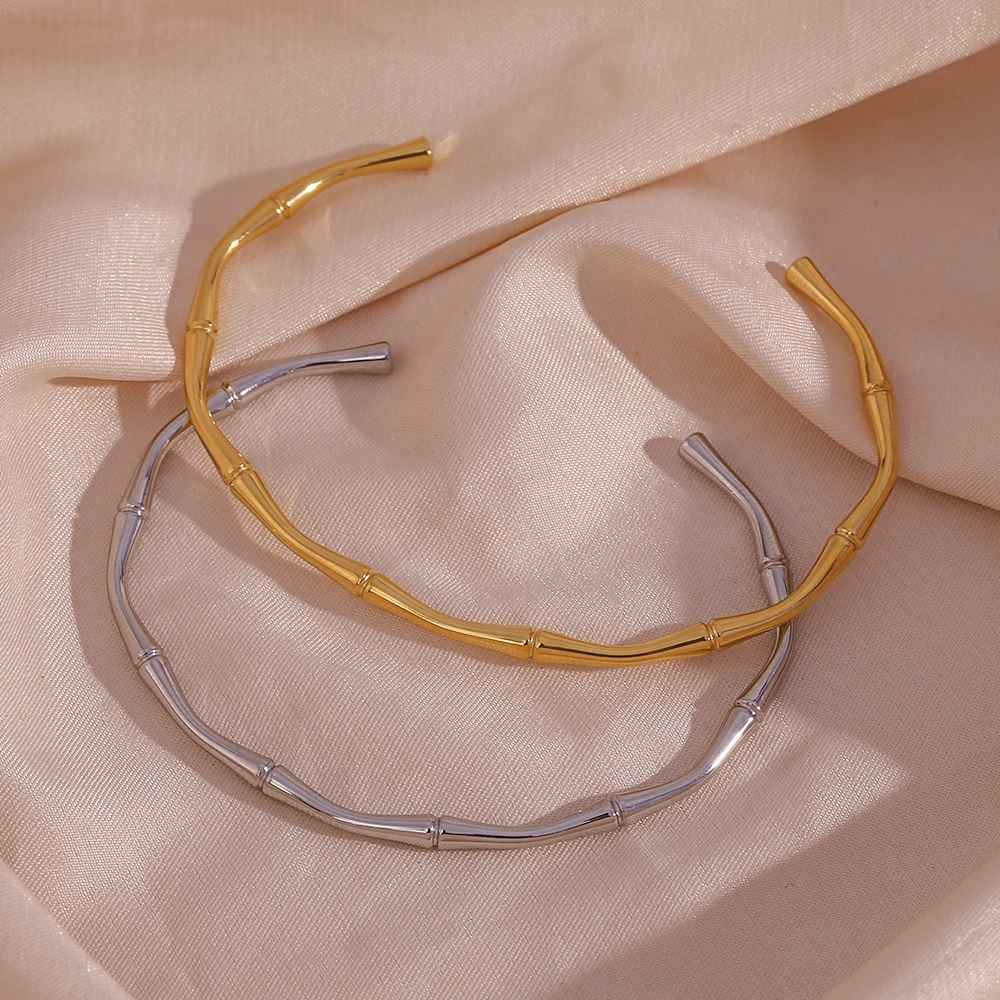 Bamboo Shape Clasp - 18KT Gold Plated Krystal Touch