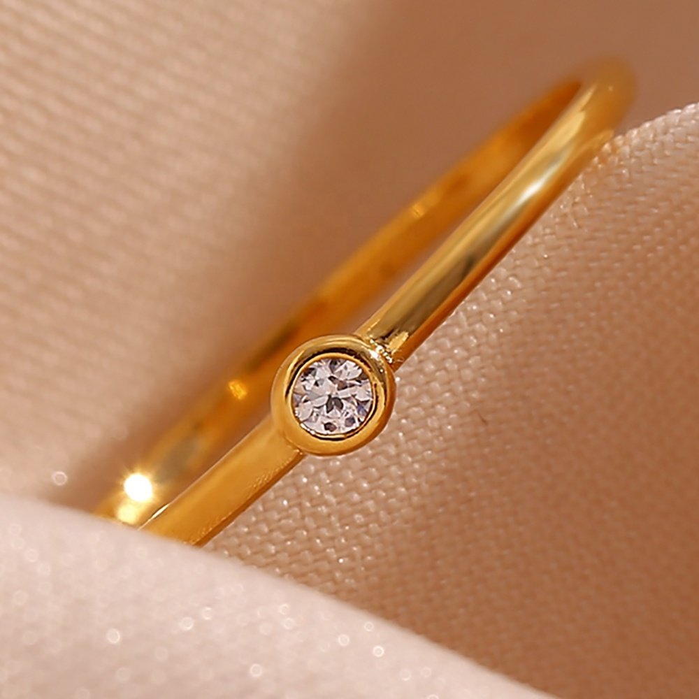 Dainty Silver Glow Ring – 925 Sterling Silver Krystal Touch