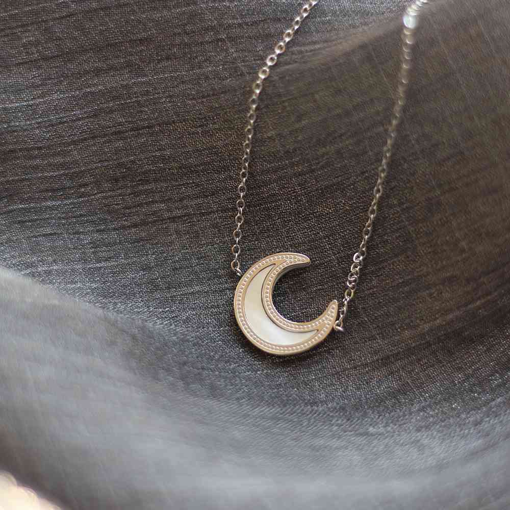 Unique Moon Touch - 18KT Gold Plated