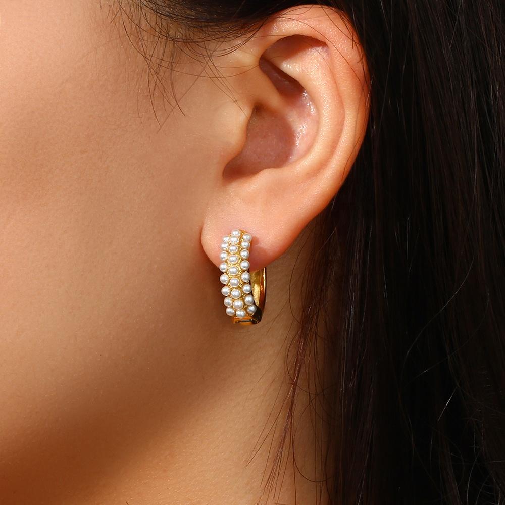 Pearl Huggies – 18KT Gold Plated