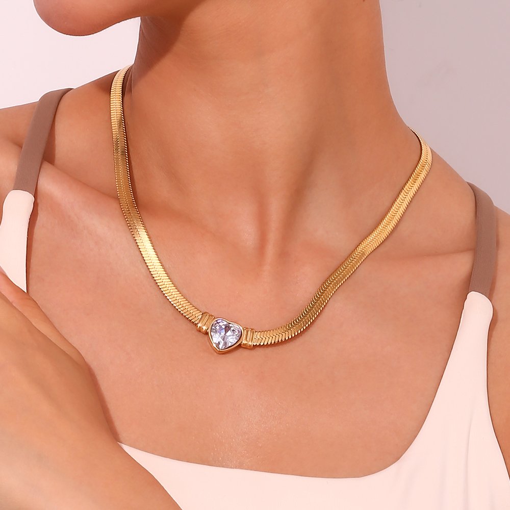 Gorgeous Heart Zircon Choker - 18KT Gold Plated Krystal Touch