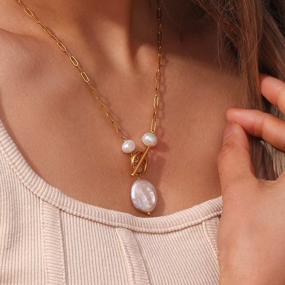 Elegant Fresh Water Pearl Necklace - 18KT Gold Plated Krystal Touch