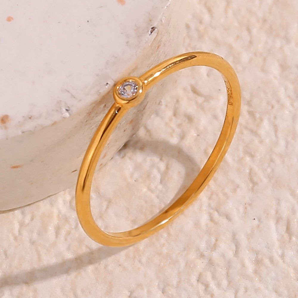 Dainty Silver Glow Ring – 925 Sterling Silver Krystal Touch