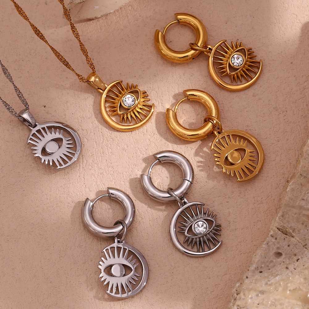 Fashion Evil Eye Hollow Necklace Set - 18k Gold Plated